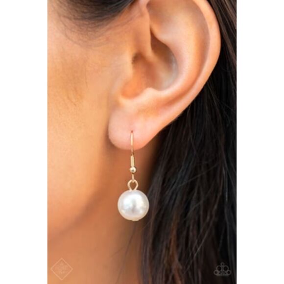 Revolving Refinement Gold Necklace (109) - Picture 3 of 3